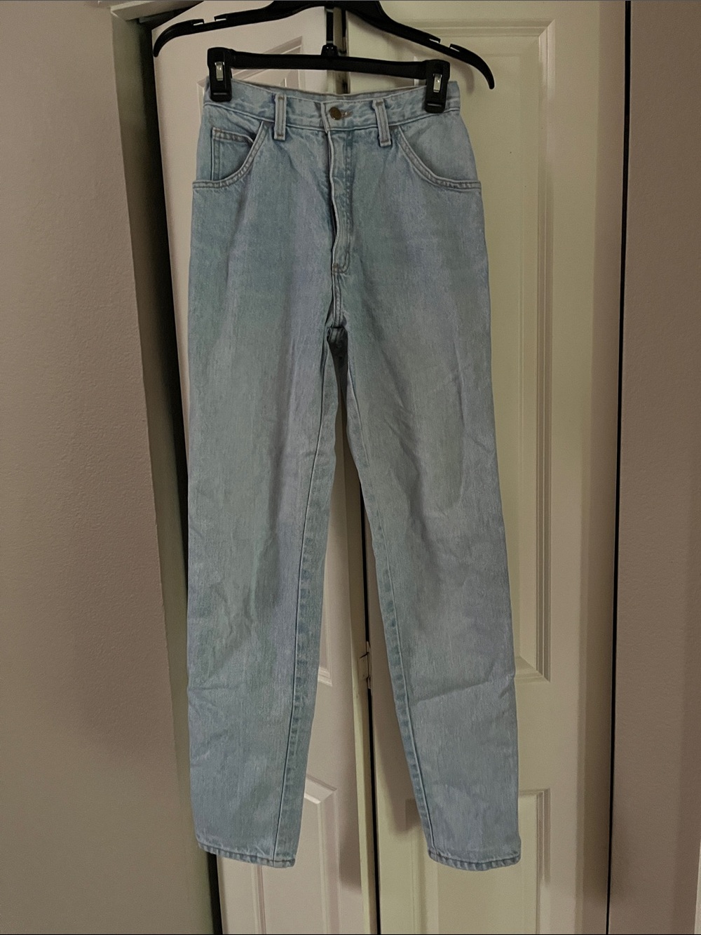Zena zena 90’s vintage Straight Leg Jeans — Light Blue